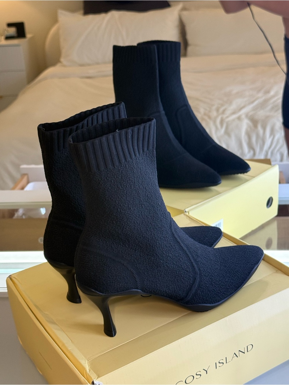Cosy Island BelleVoyage Black Pointed Toe Stiletto Ankle Boots US 8 NWB - Picture 2 of 6